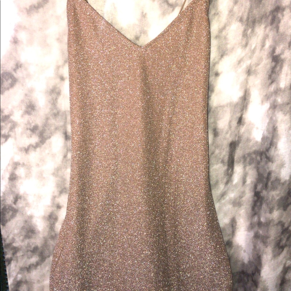 Size M gold sparkle dress